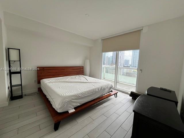50 Biscayne Blvd #2105, Miami FL 33132