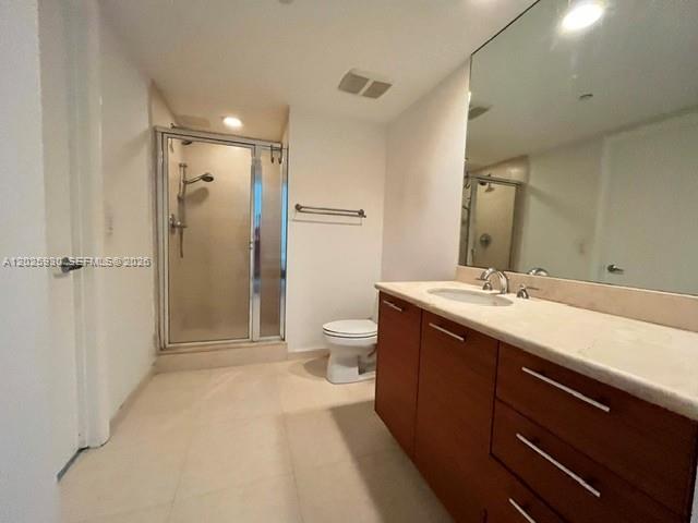 50 Biscayne Blvd #2105, Miami FL 33132