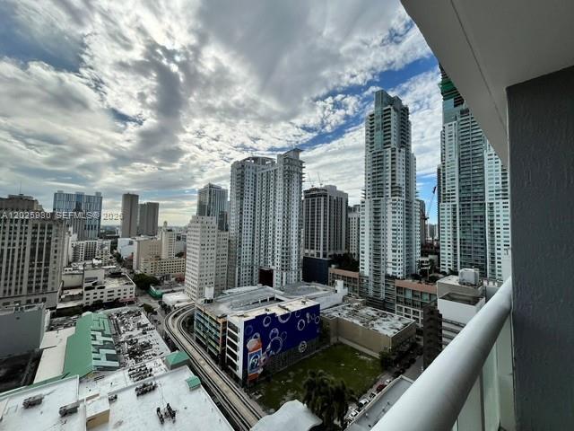 50 Biscayne Blvd #2105, Miami FL 33132