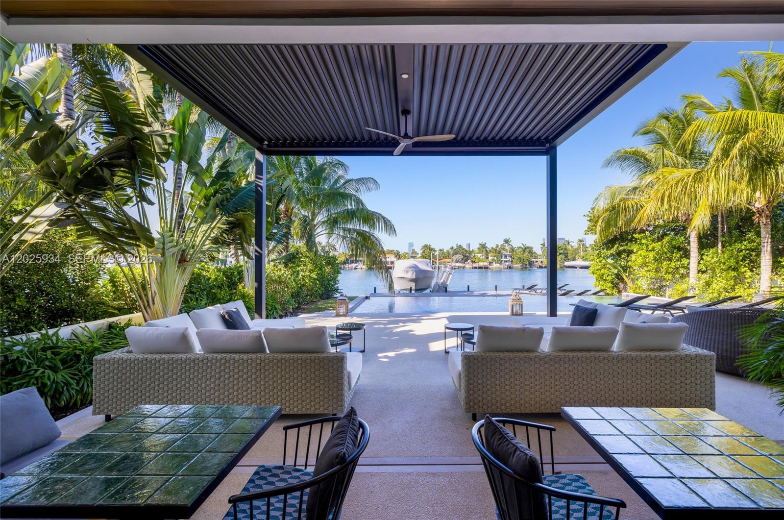 200 W Rivo Alto Dr, Miami Beach FL 33139