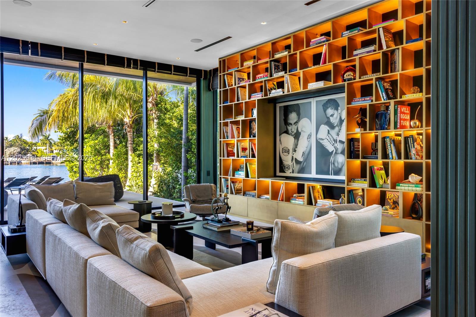 200 W Rivo Alto Dr, Miami Beach FL 33139