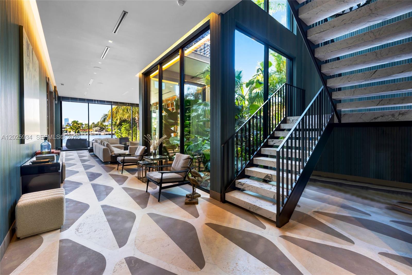 200 W Rivo Alto Dr, Miami Beach FL 33139