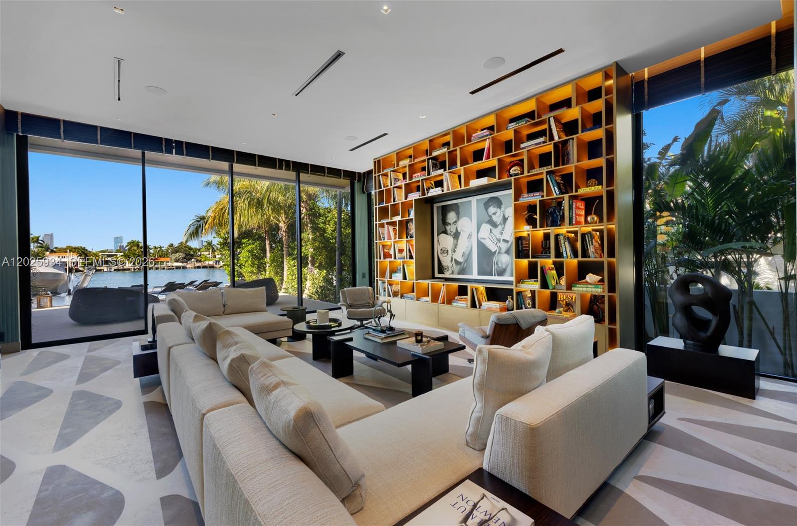 200 W Rivo Alto Dr, Miami Beach FL 33139