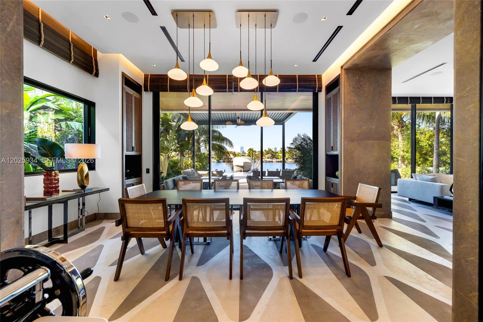 200 W Rivo Alto Dr, Miami Beach FL 33139