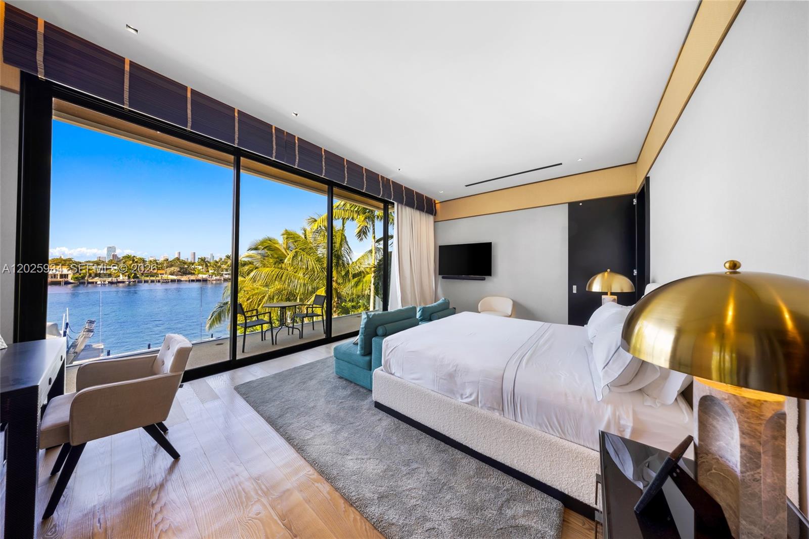 200 W Rivo Alto Dr, Miami Beach FL 33139