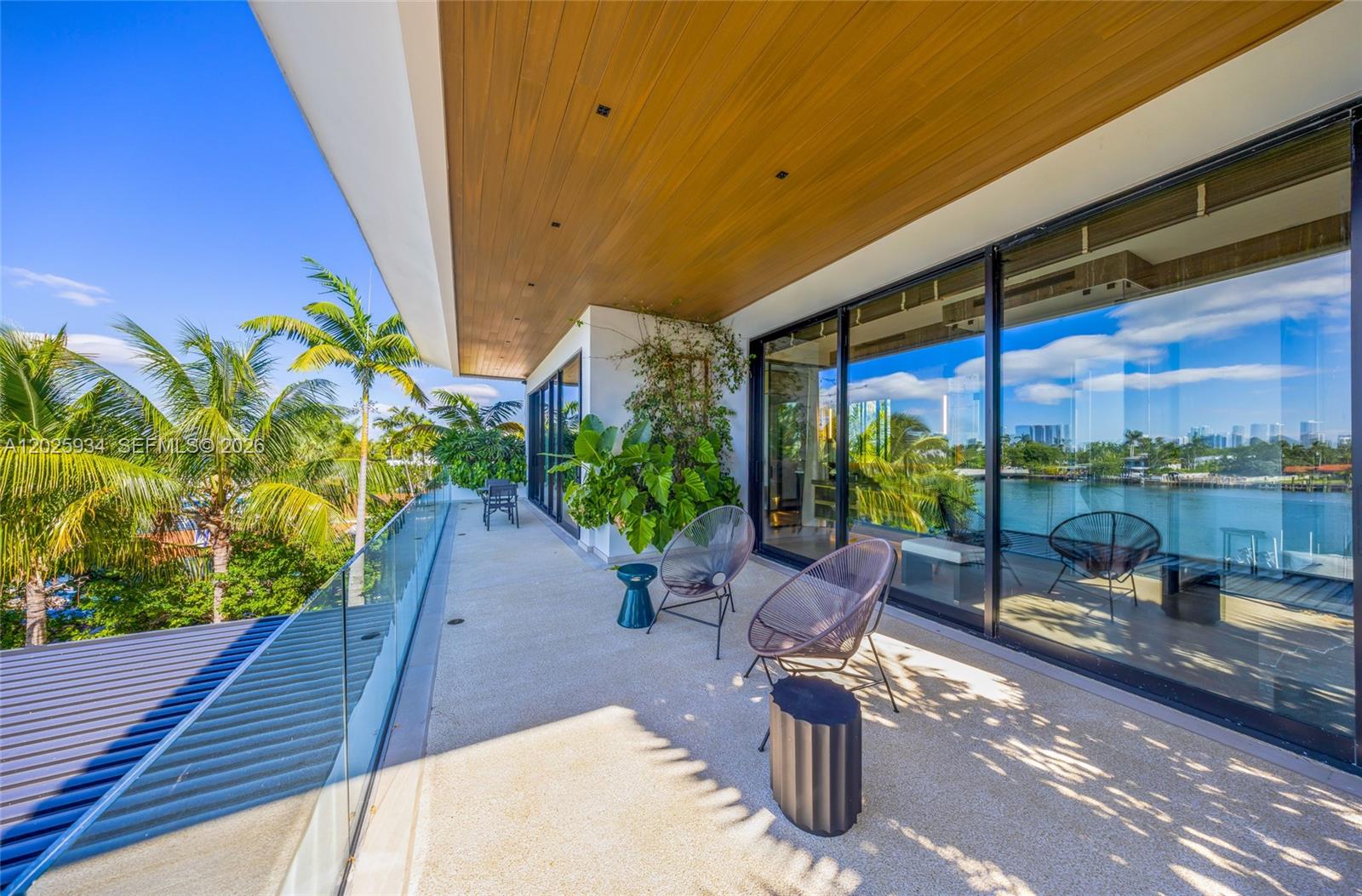 200 W Rivo Alto Dr, Miami Beach FL 33139