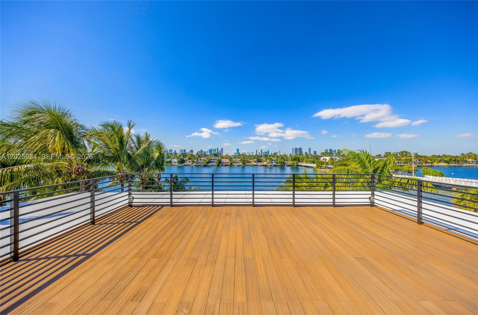 200 W Rivo Alto Dr, Miami Beach FL 33139