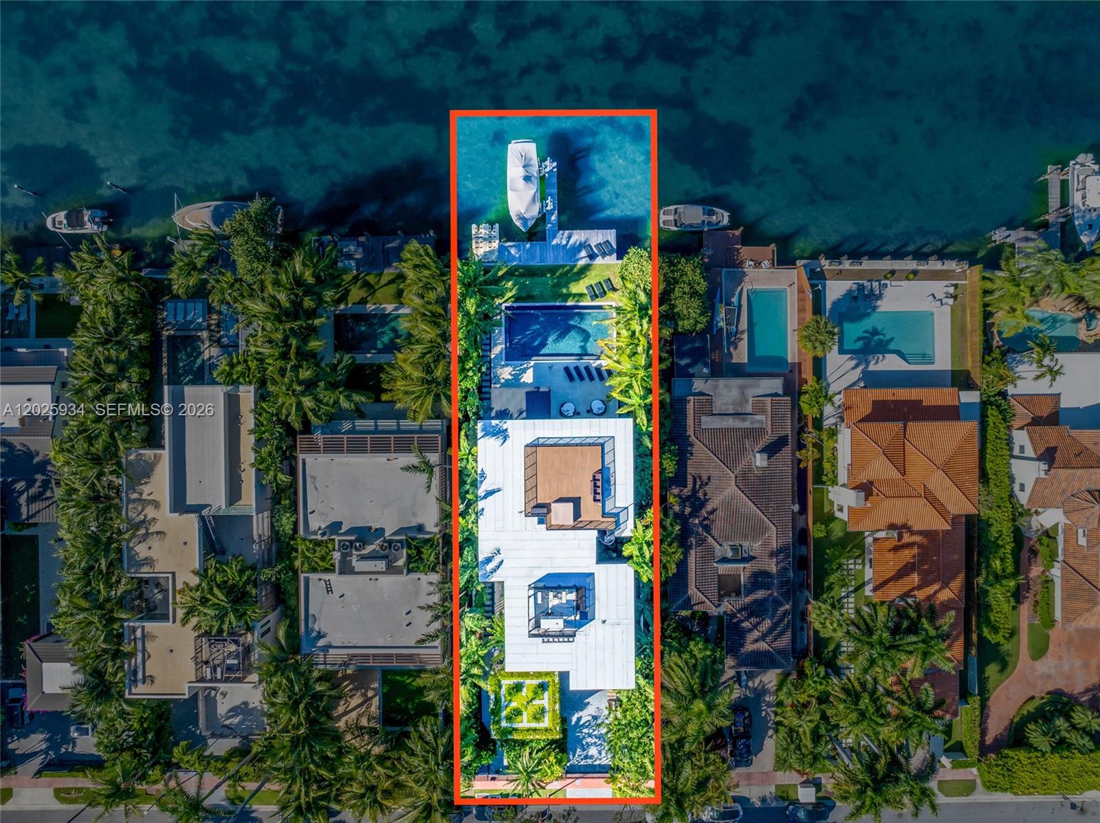 200 W Rivo Alto Dr, Miami Beach FL 33139