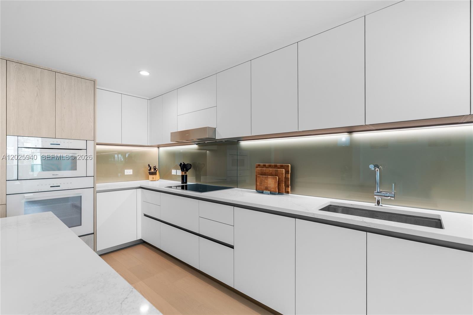 9221 E Bay Harbor Dr #408, Bay Harbor Islands FL 33154