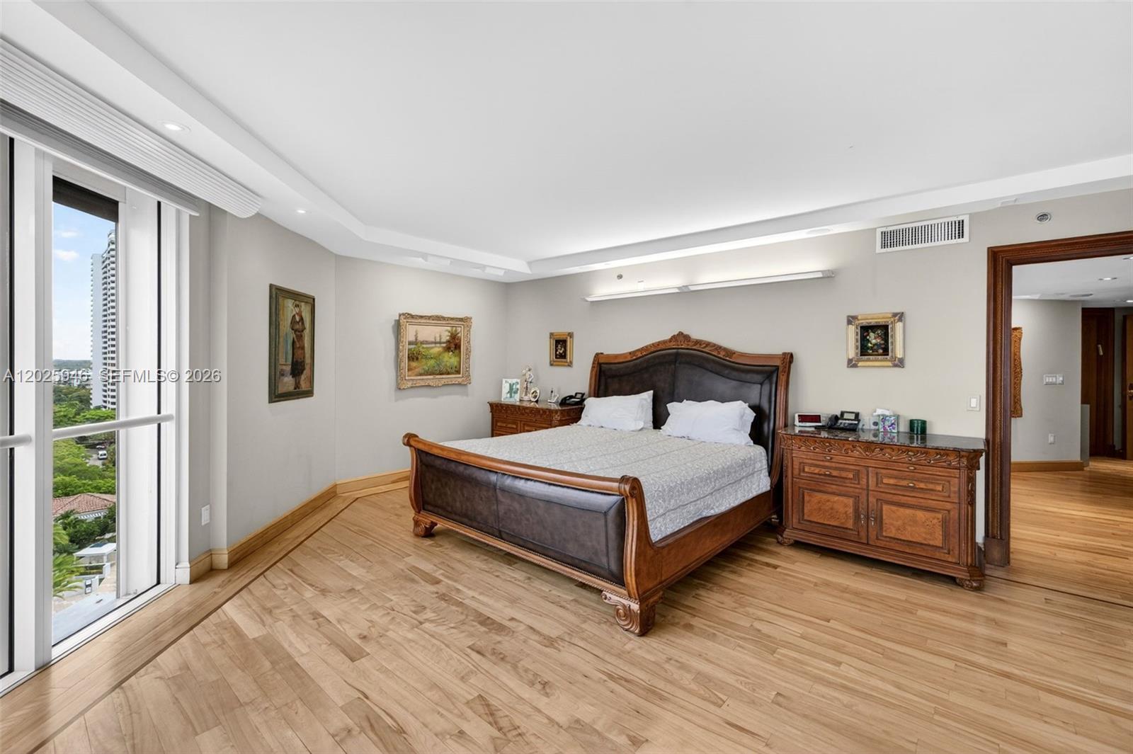 2600 Island Blvd #1202, Aventura FL 33160