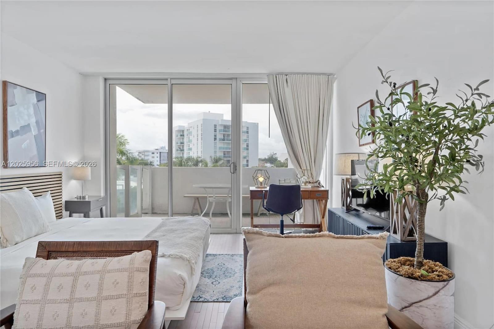1100 West Ave #427, Miami Beach FL 33139