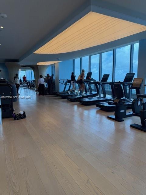 1000 Brickell Plz #2104, Miami FL 33131
