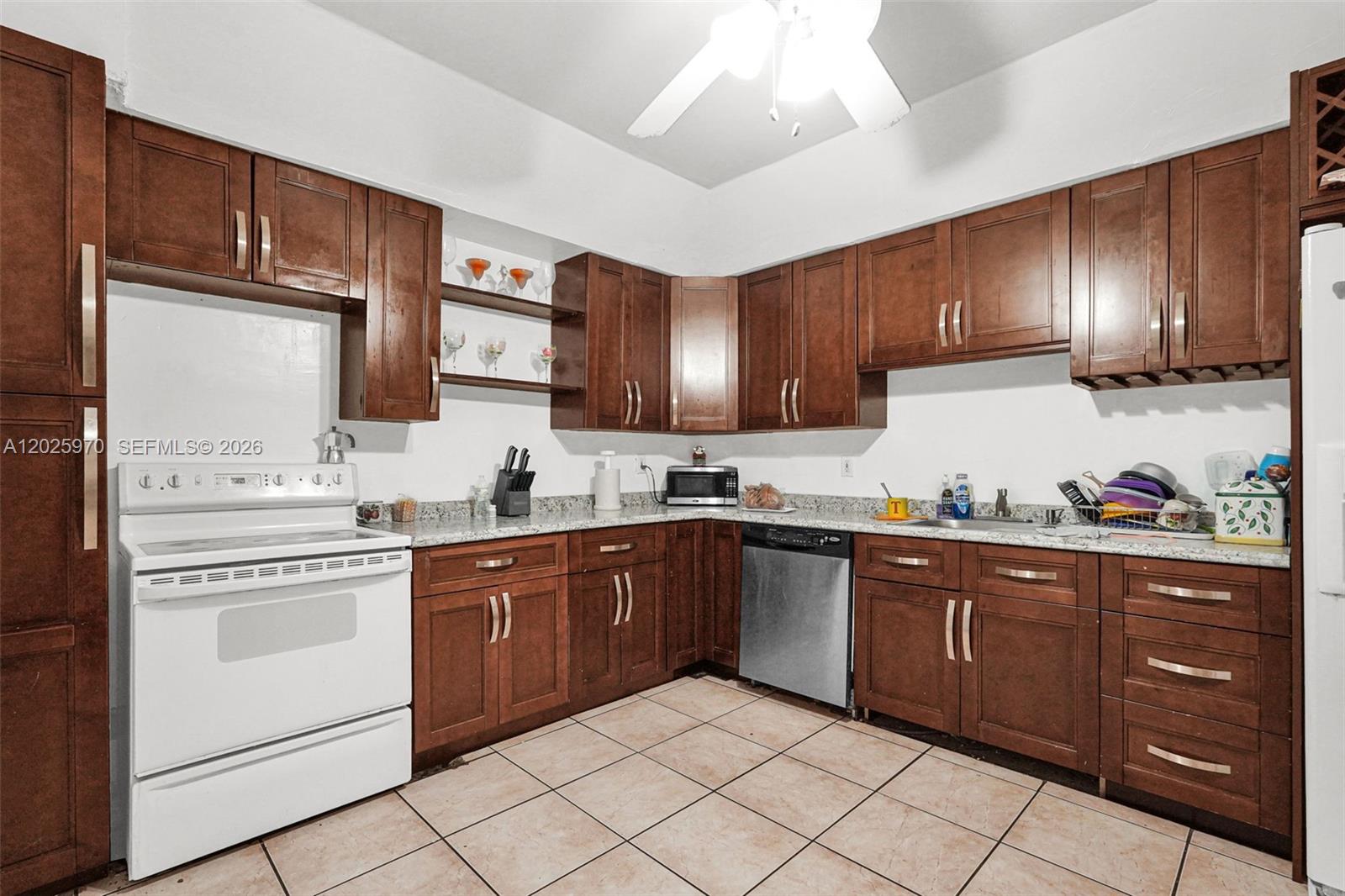 5065 SW 90th Ct, Miami FL 33165