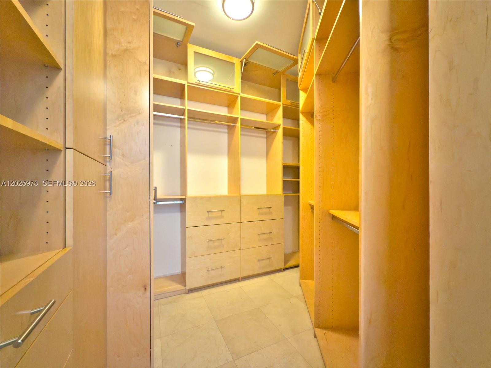 848 Brickell Key Dr #306, Miami FL 33131