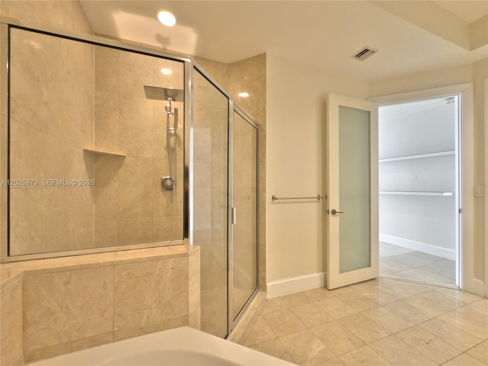848 Brickell Key Dr #306, Miami FL 33131
