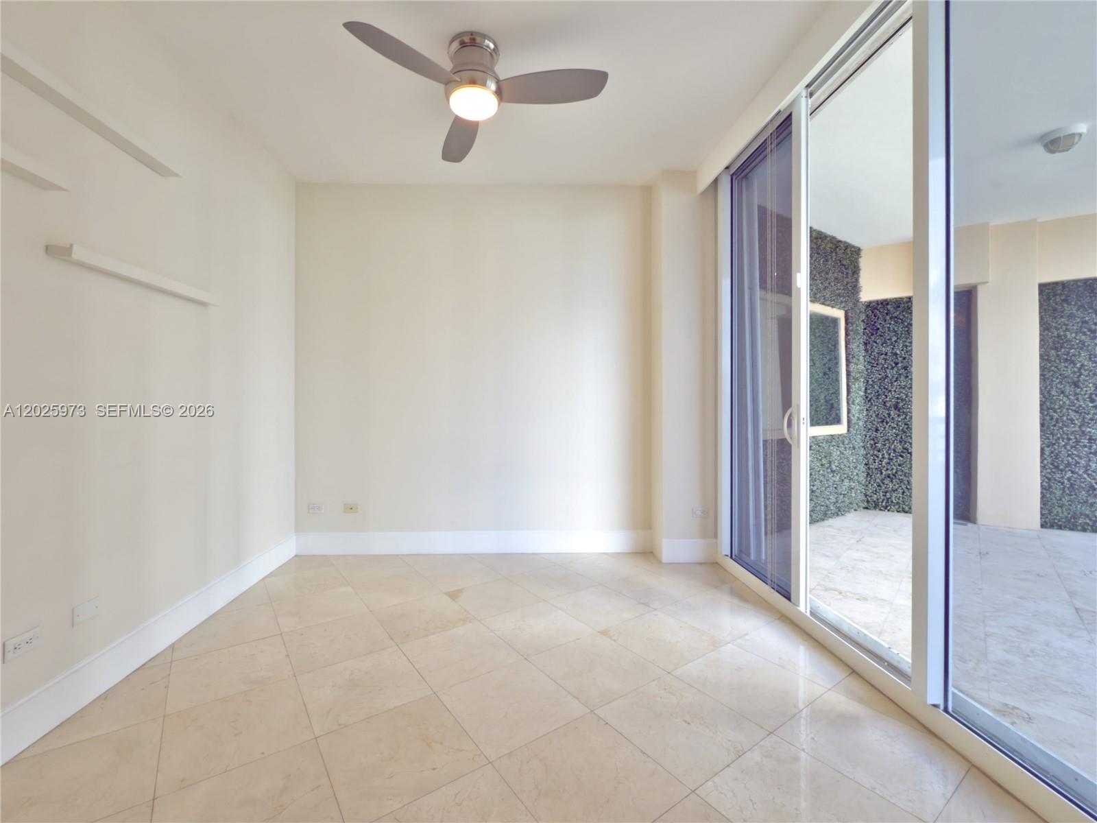 848 Brickell Key Dr #306, Miami FL 33131