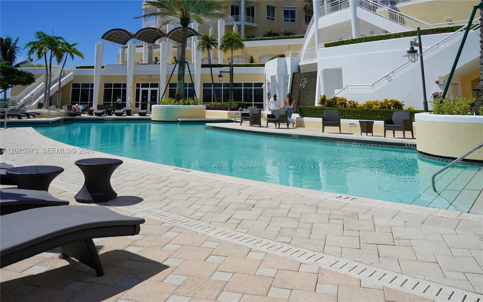 848 Brickell Key Dr #306, Miami FL 33131