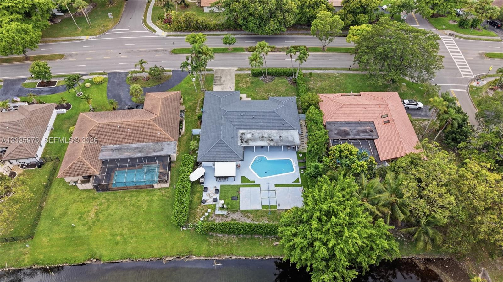 9935 Ramblewood Dr #9935, Coral Springs FL 33071