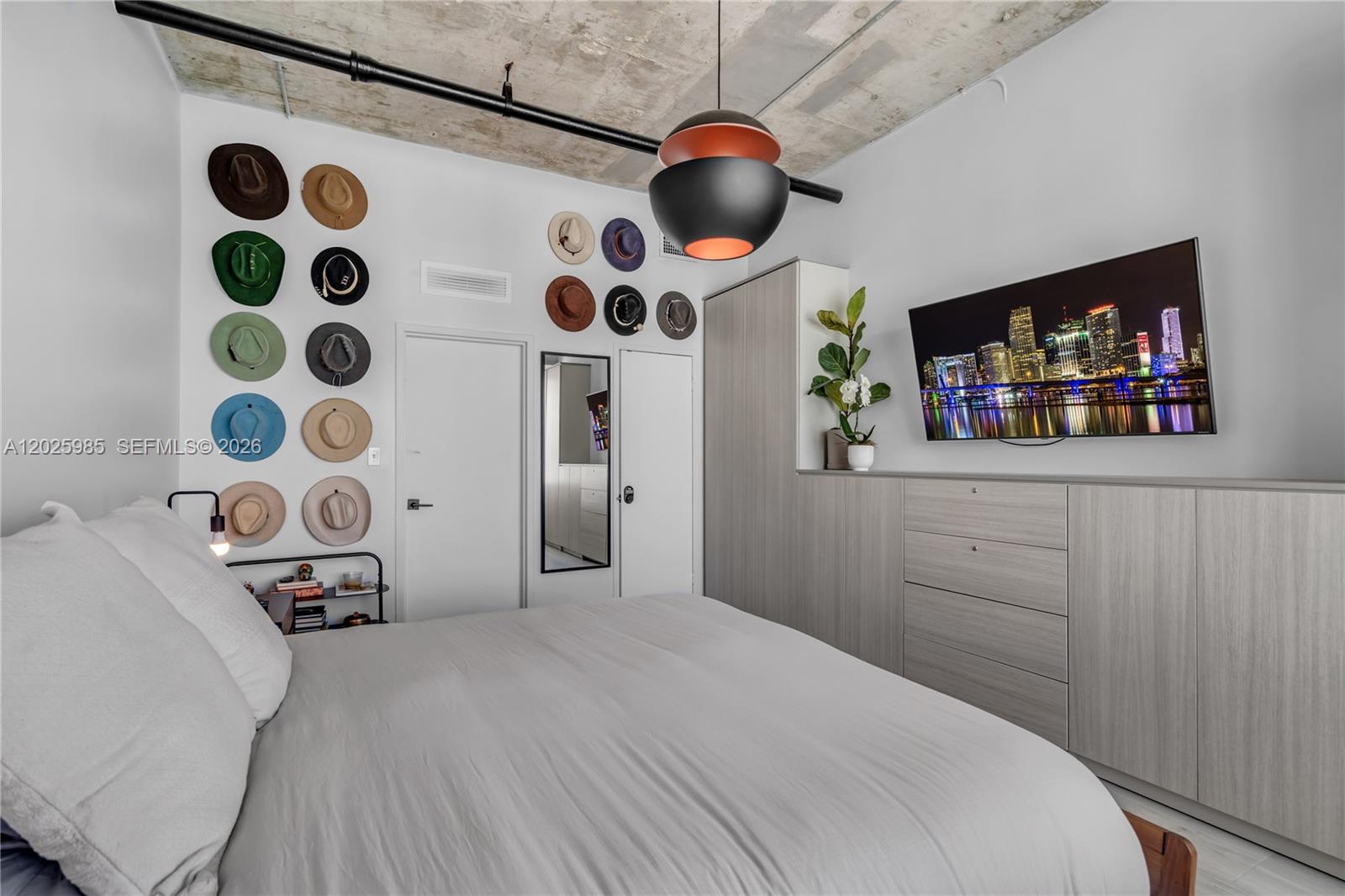 1000 West Ave #PH23, Miami Beach FL 33139