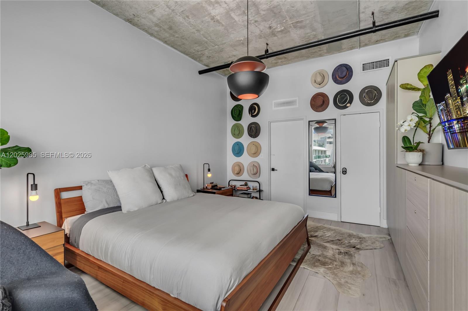 1000 West Ave #PH23, Miami Beach FL 33139