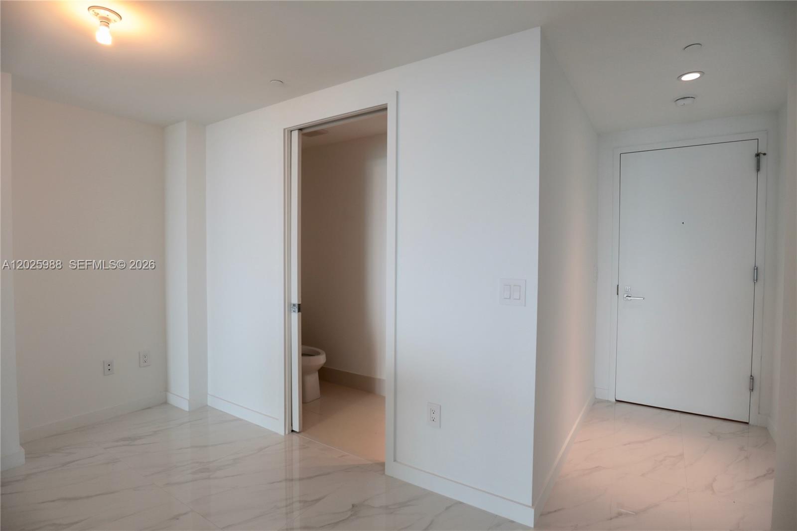 650 NE 32 #1605, Miami FL 33137