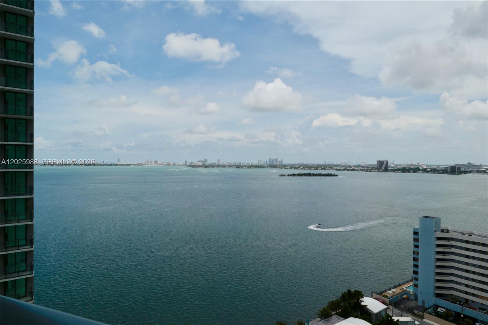650 NE 32 #1605, Miami FL 33137