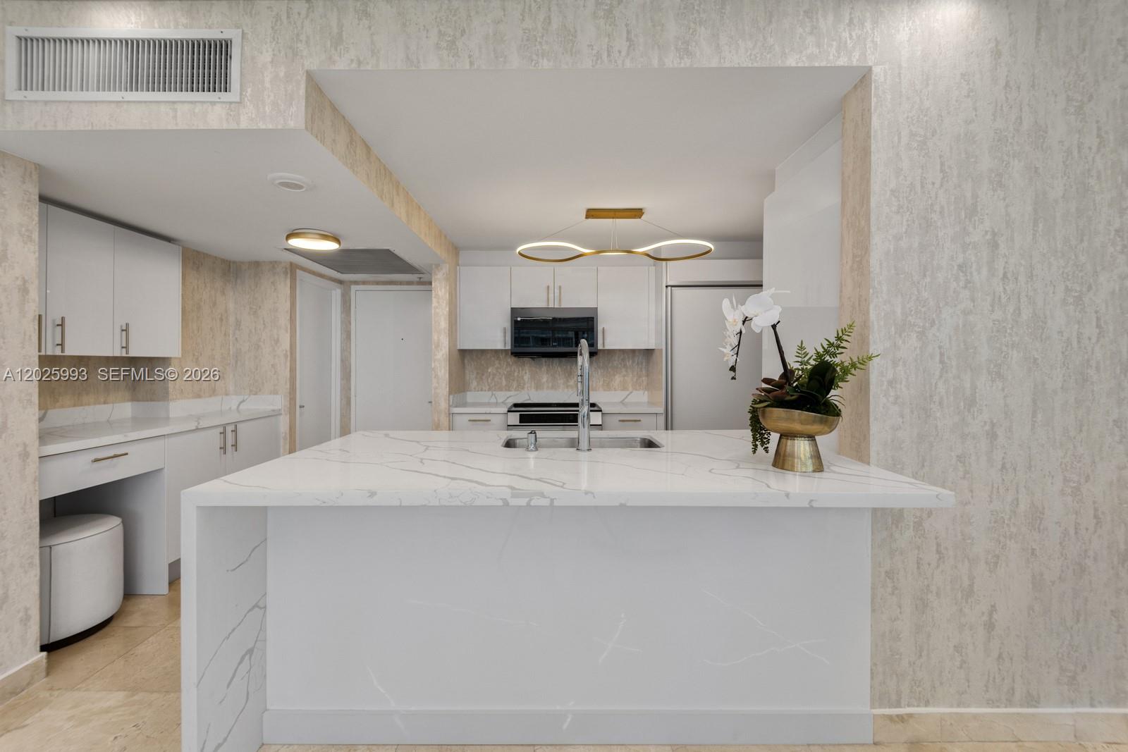 10275 Collins Ave #507, Bal Harbour FL 33154