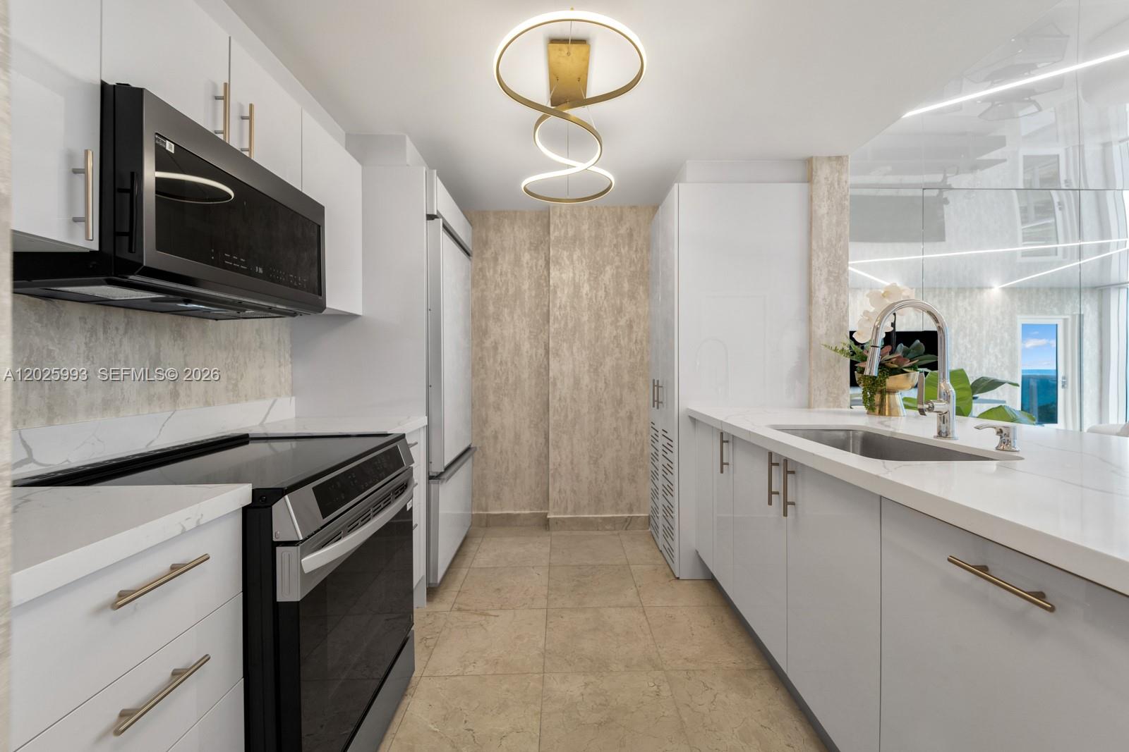 10275 Collins Ave #507, Bal Harbour FL 33154