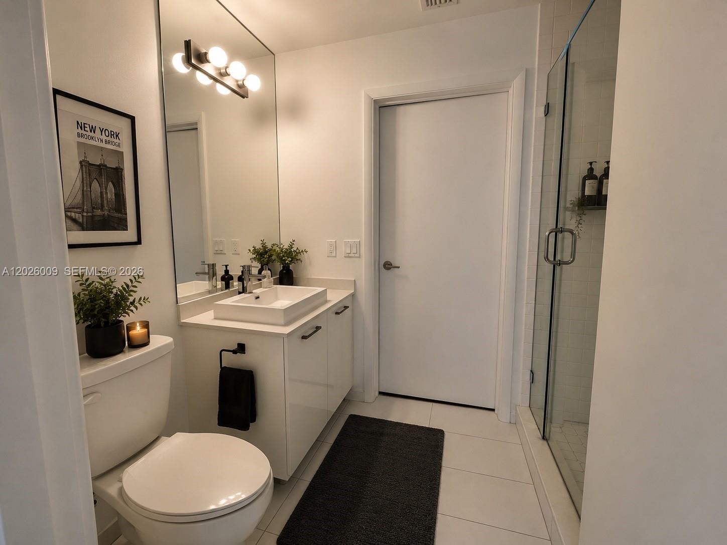 151 SE 1st St #1501, Miami FL 33131