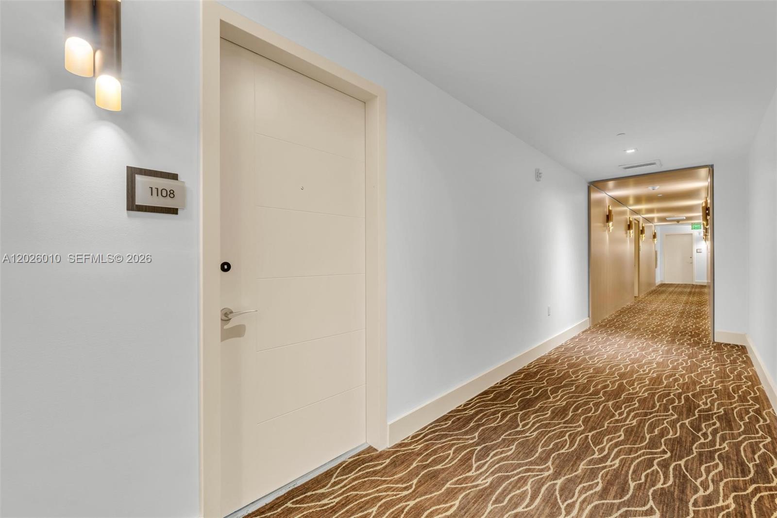 2960 NE 207th St #1108, Aventura FL 33180