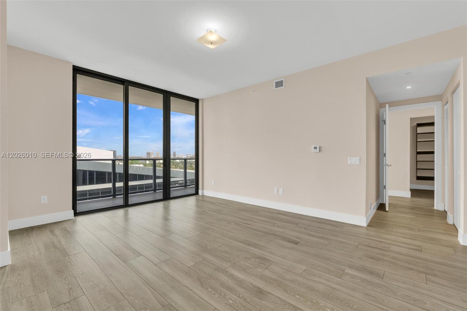 2960 NE 207th St #1108, Aventura FL 33180