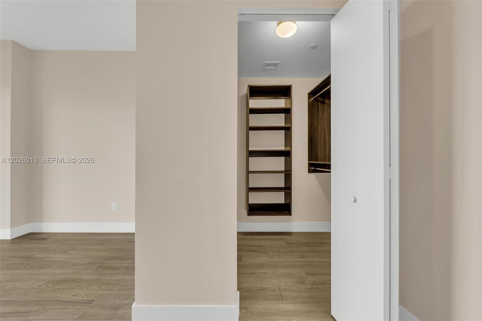 2960 NE 207th St #1108, Aventura FL 33180
