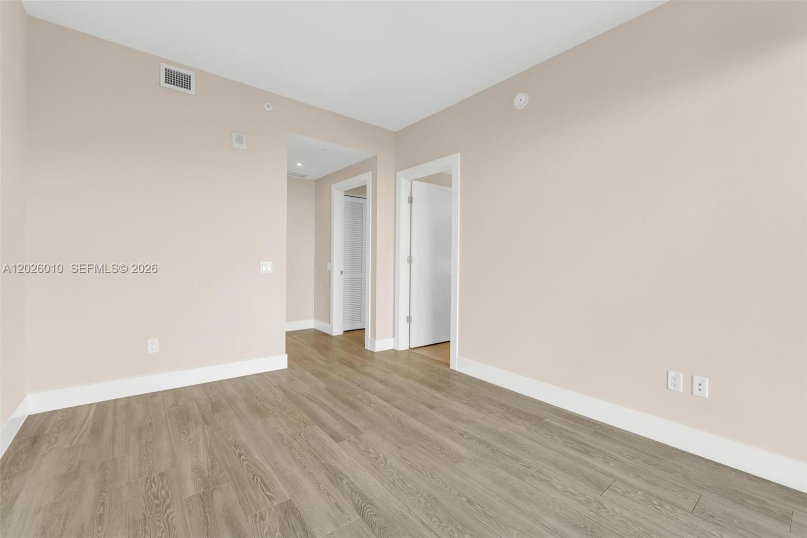 2960 NE 207th St #1108, Aventura FL 33180