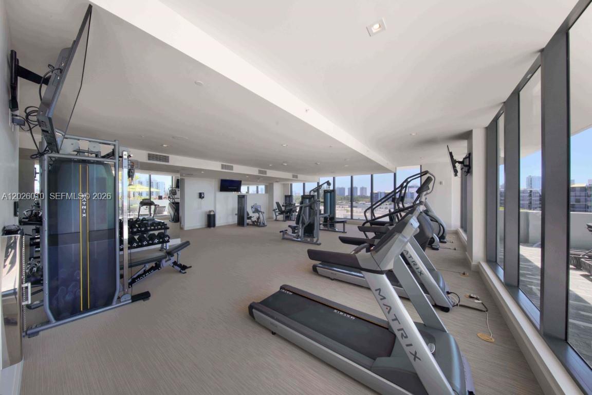 2960 NE 207th St #1108, Aventura FL 33180