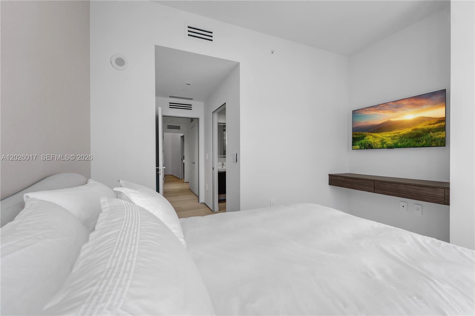 851 NE 1st Ave #4201, Miami FL 33132
