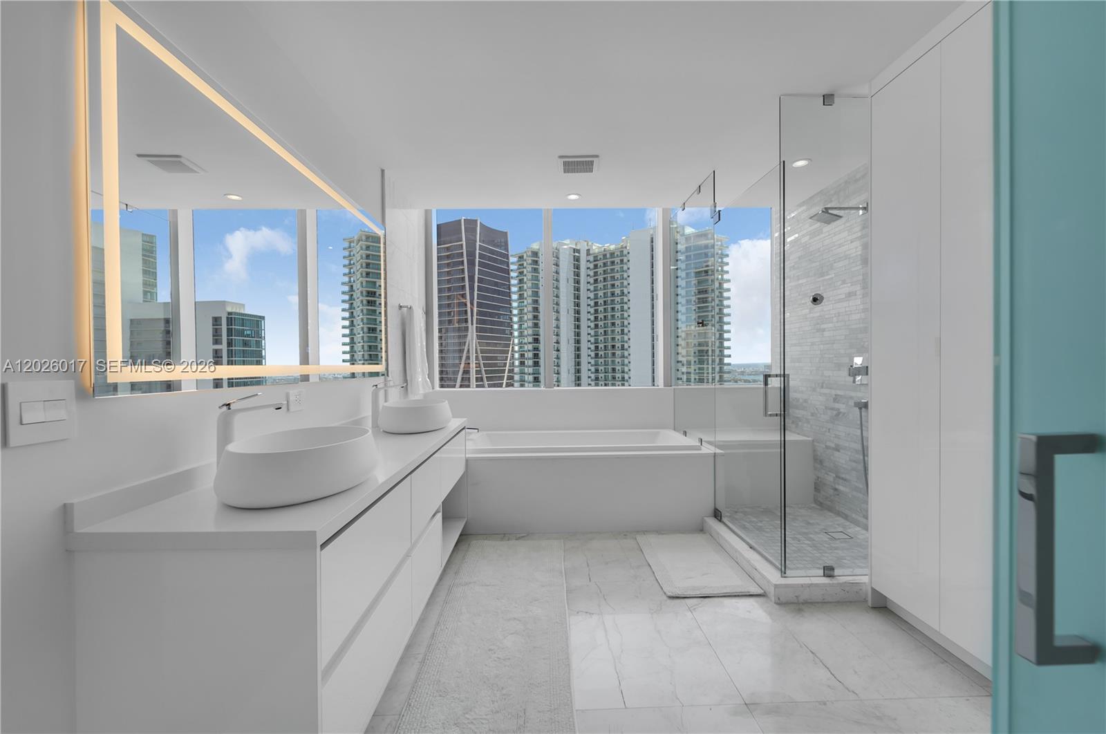 851 NE 1st Ave #4201, Miami FL 33132