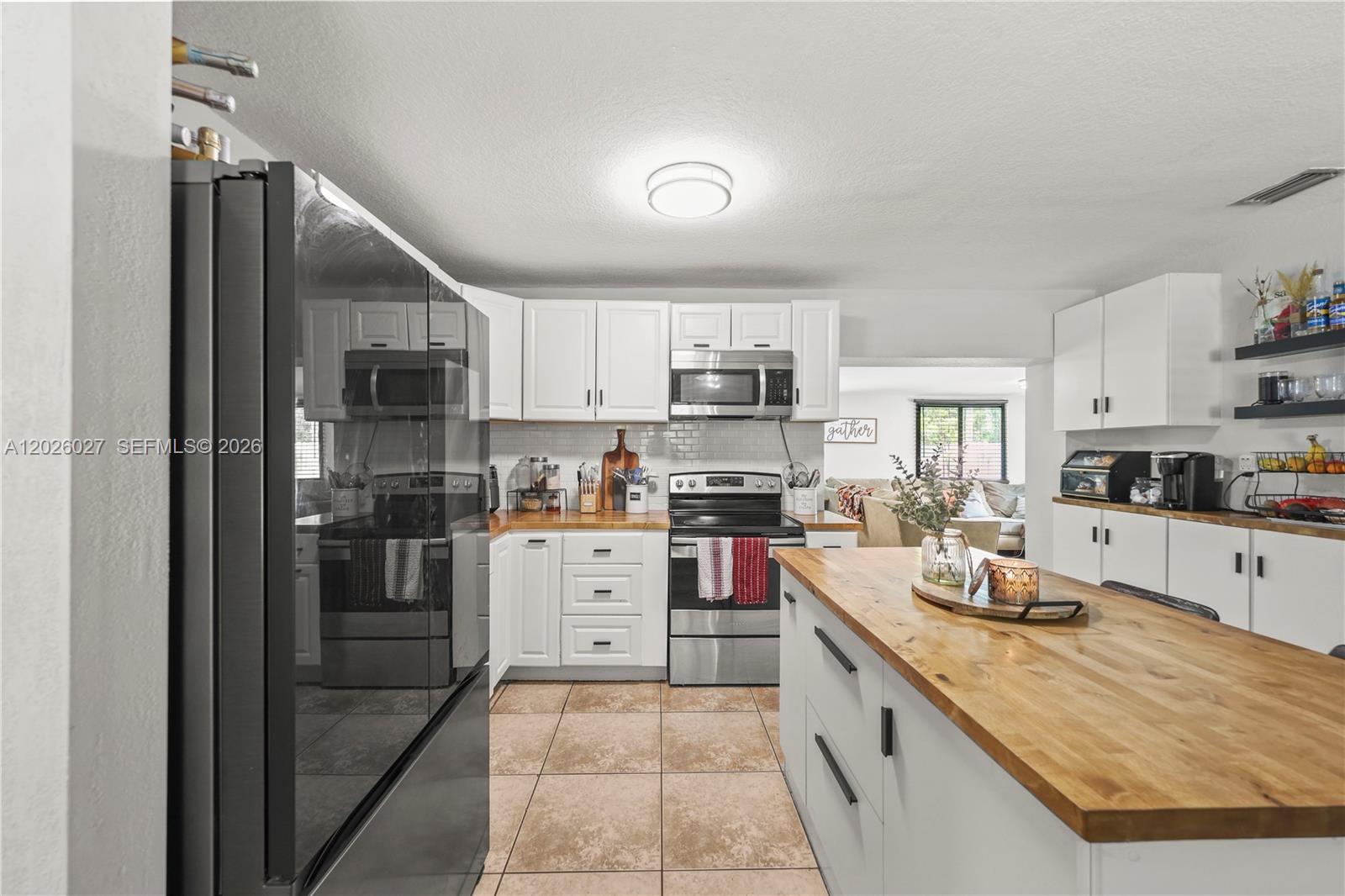 1611 SW 67th Ave, North Lauderdale FL 33068