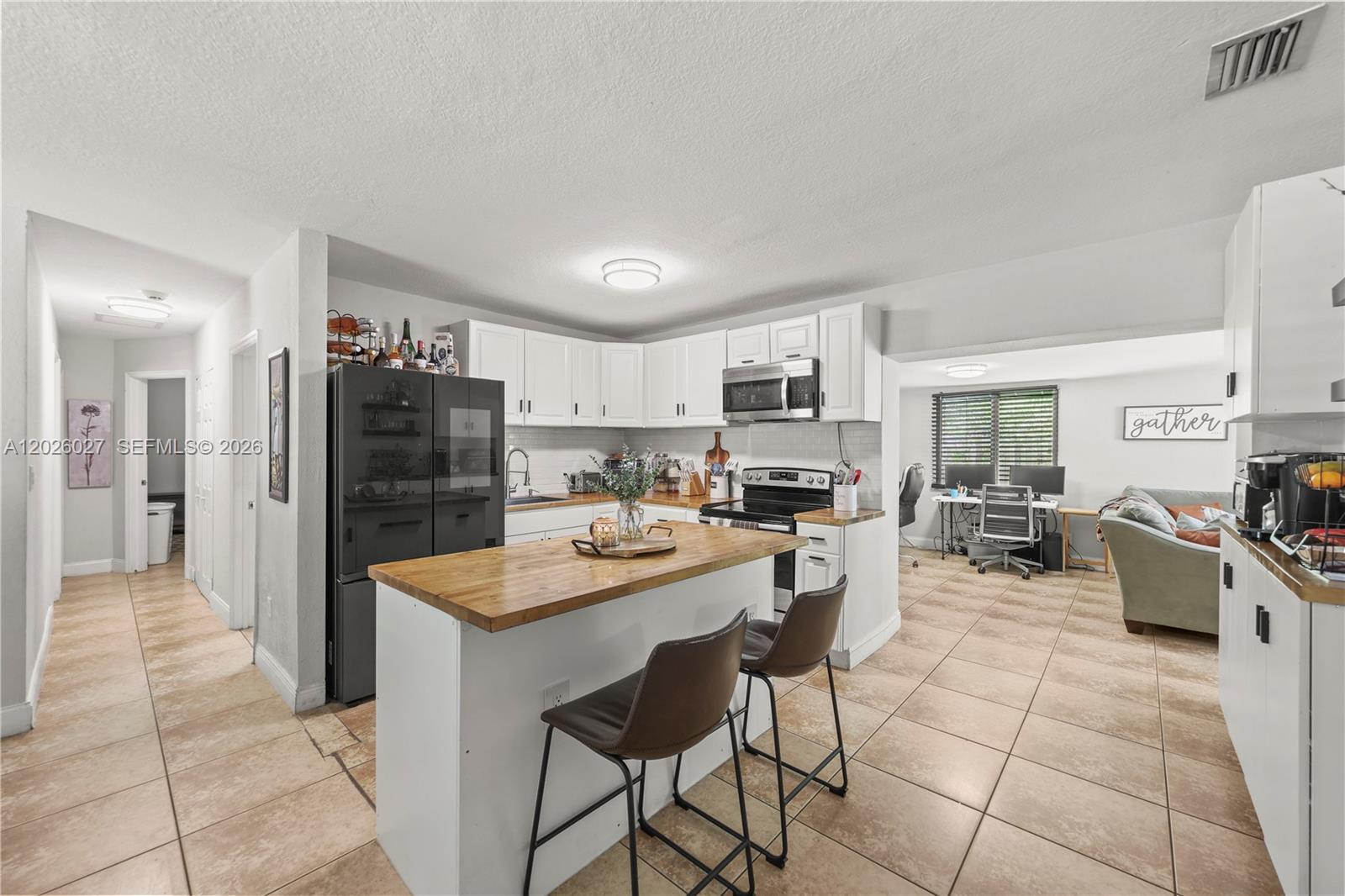 1611 SW 67th Ave, North Lauderdale FL 33068