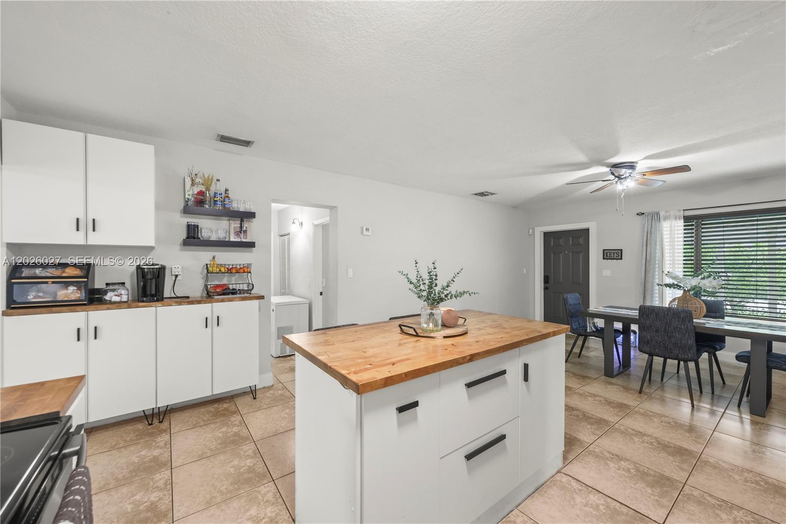 1611 SW 67th Ave, North Lauderdale FL 33068