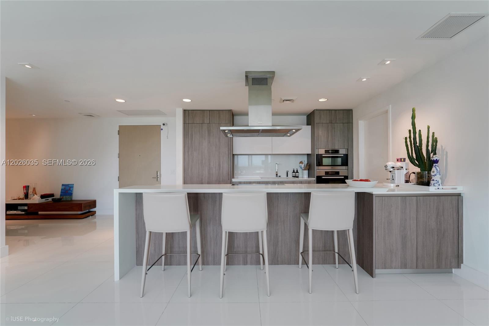 350 Ocean Dr #405N, Key Biscayne FL 33149