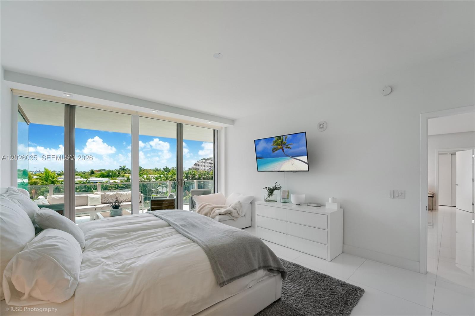 350 Ocean Dr #405N, Key Biscayne FL 33149