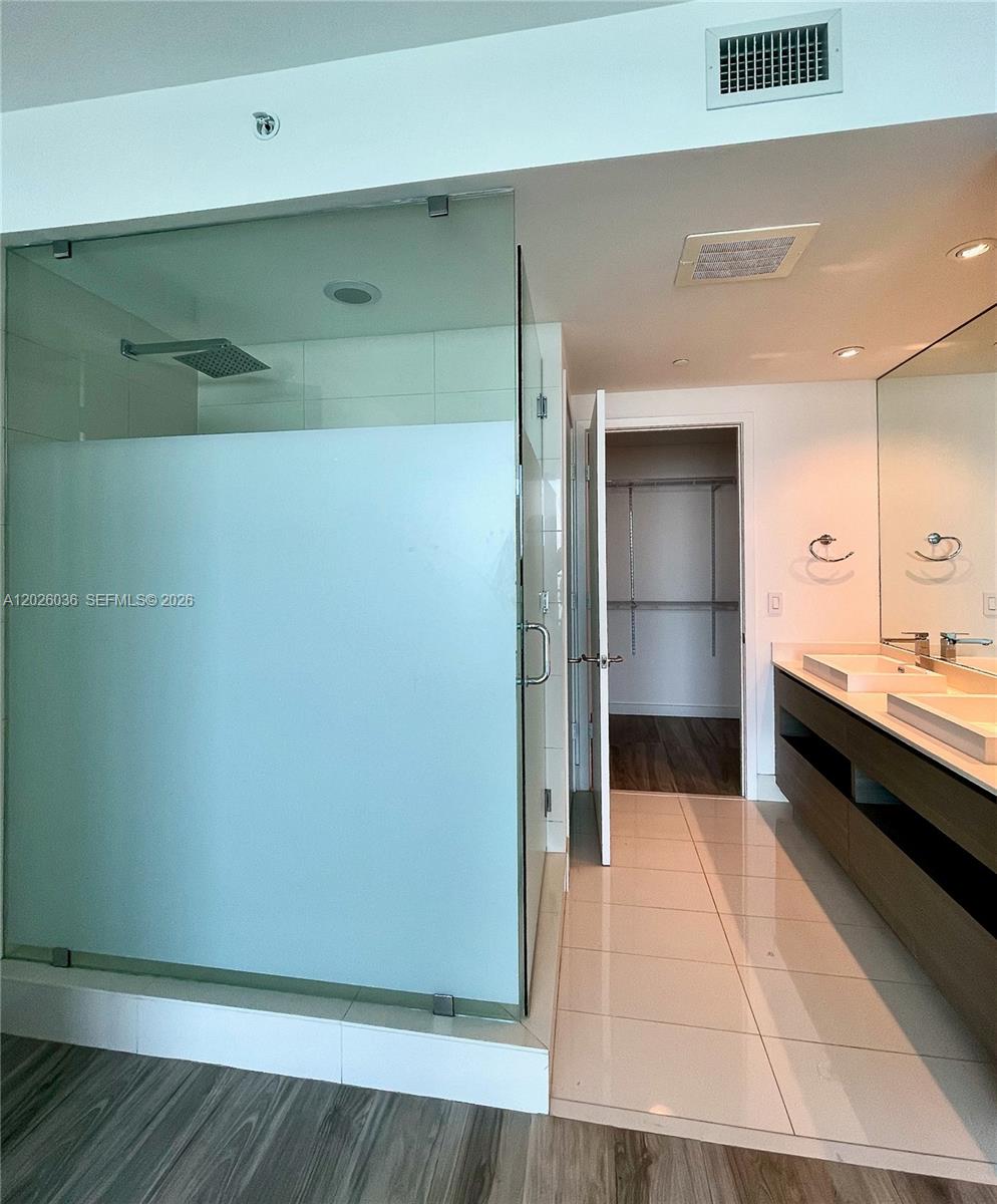 460 NE 28 STREET #2005, Miami FL 33137