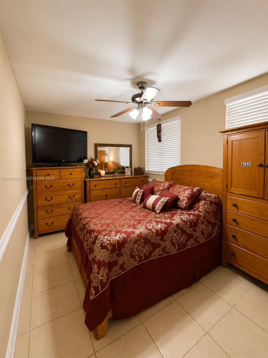 5551 E 4th Ave, Hialeah FL 33013