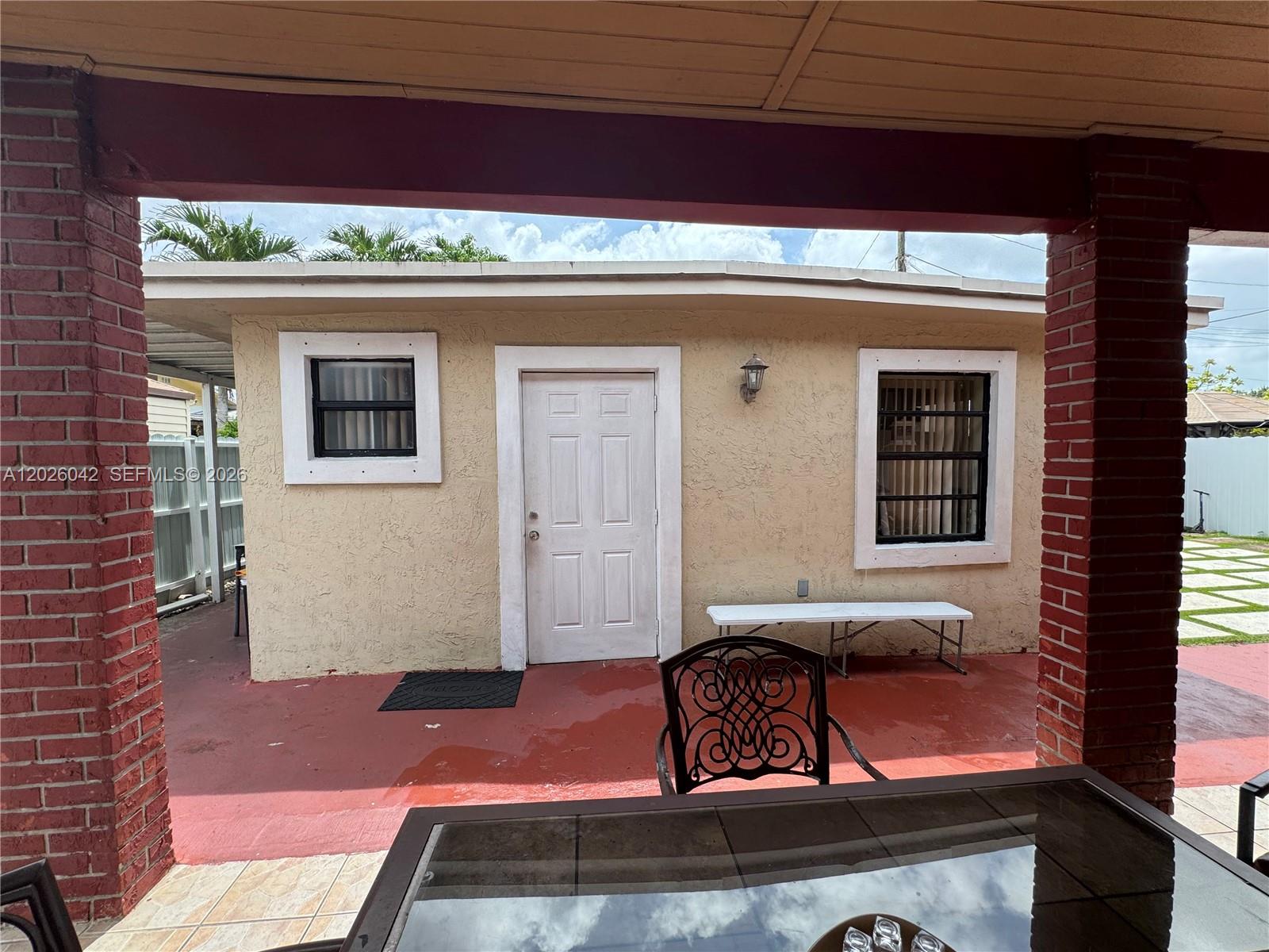 5551 E 4th Ave, Hialeah FL 33013