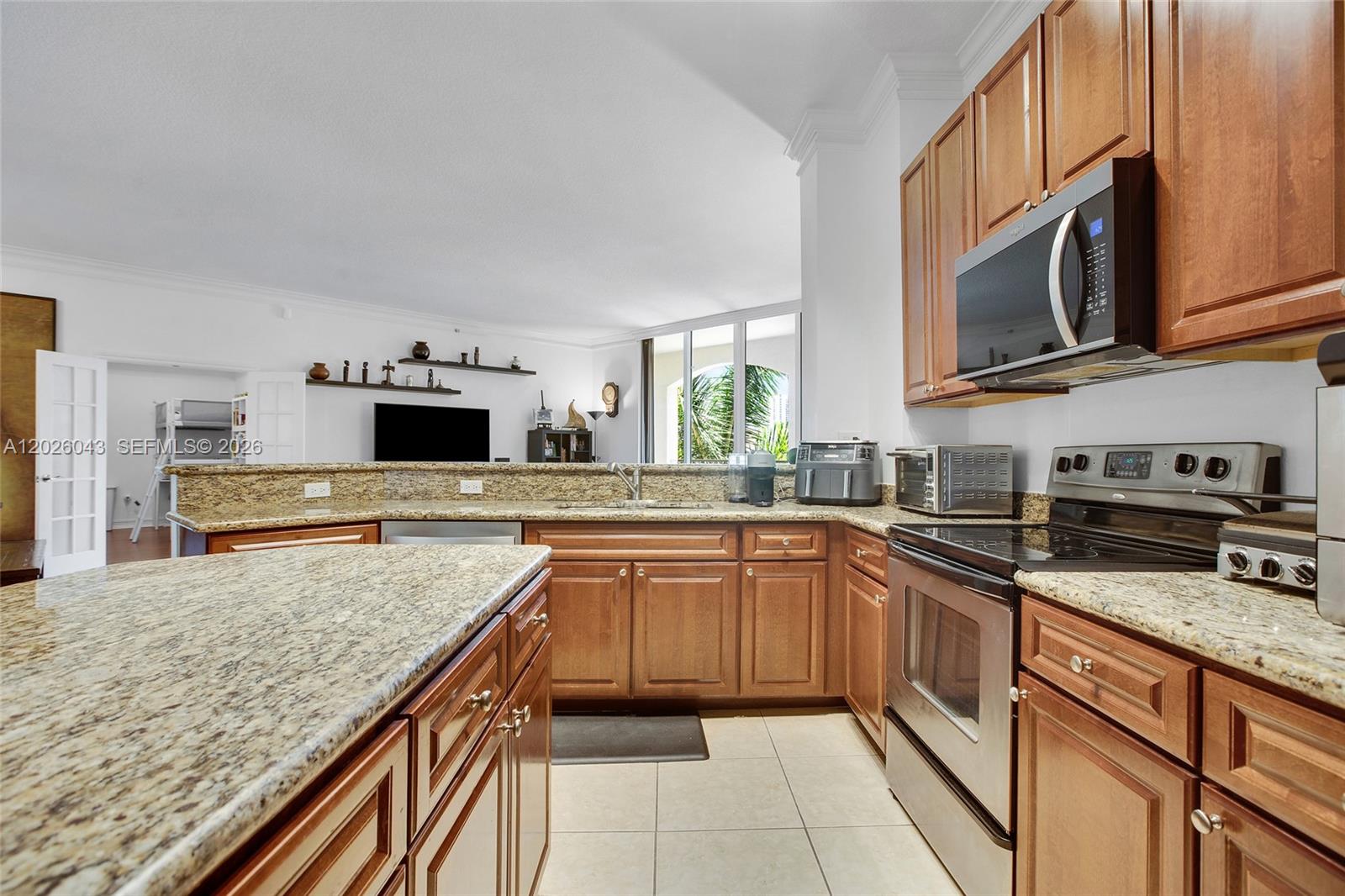 3001 NE 185th St #610, Aventura FL 33180