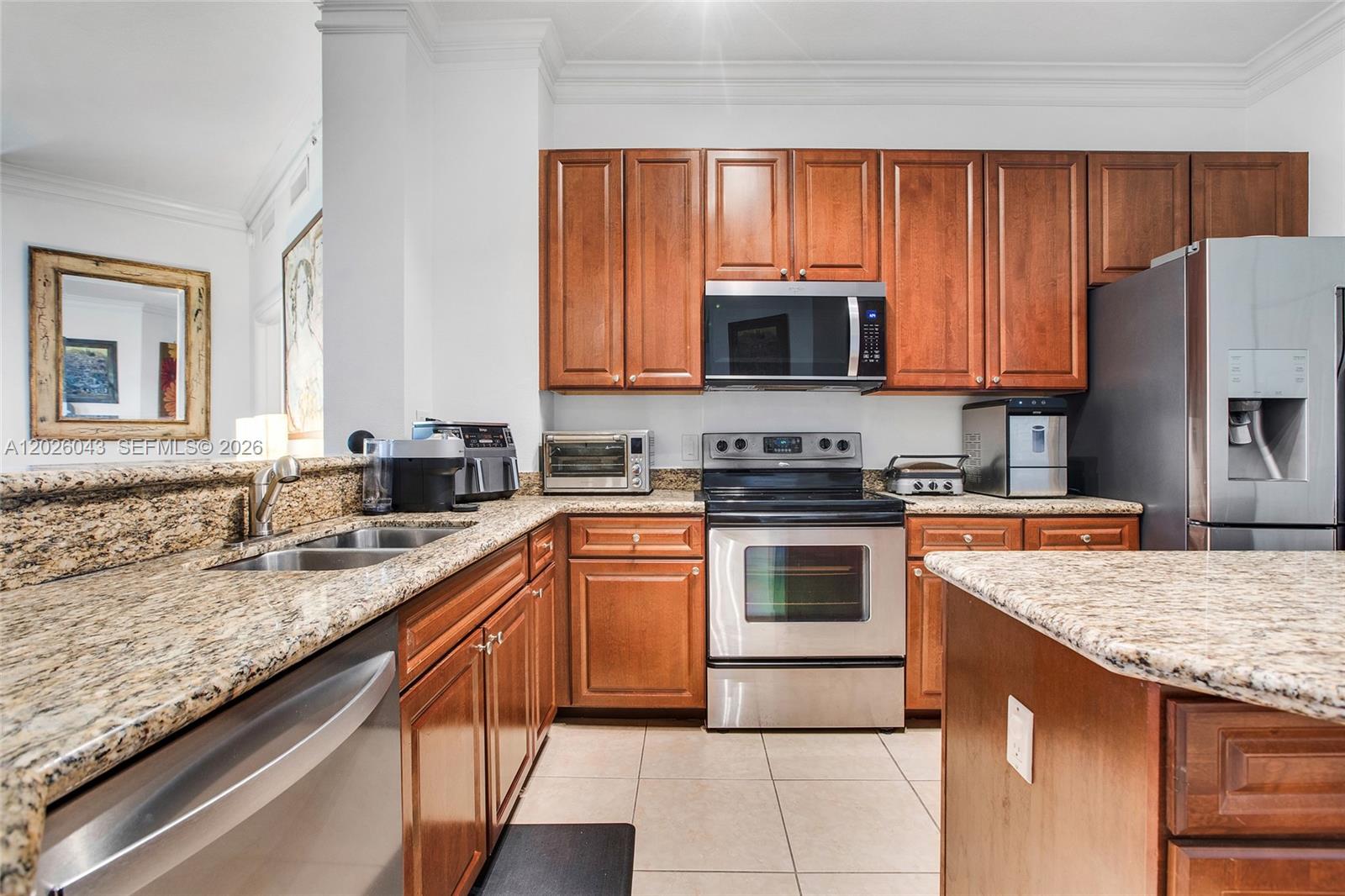 3001 NE 185th St #610, Aventura FL 33180