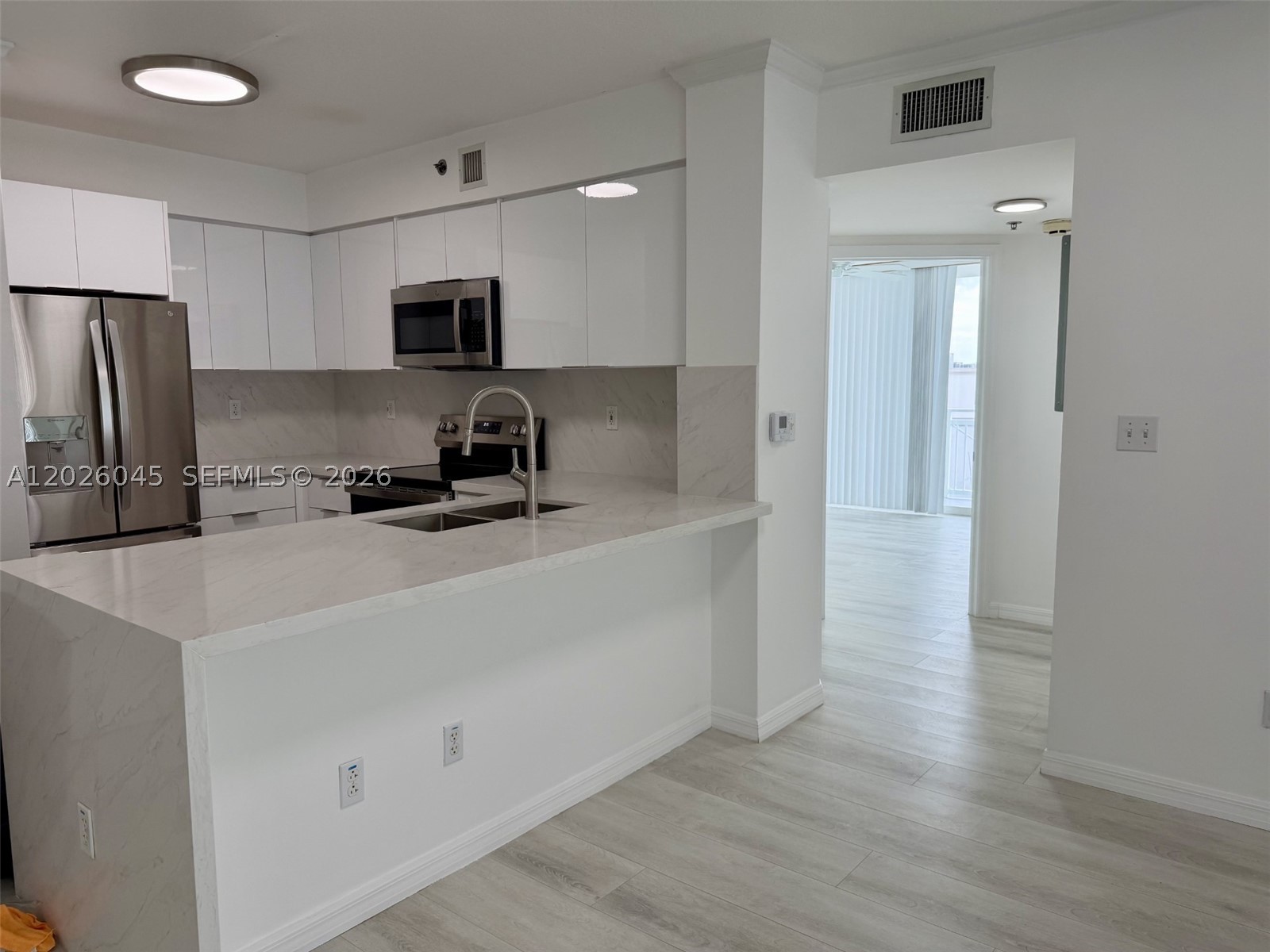 2665 SW 37th Ave #814, Miami FL 33133