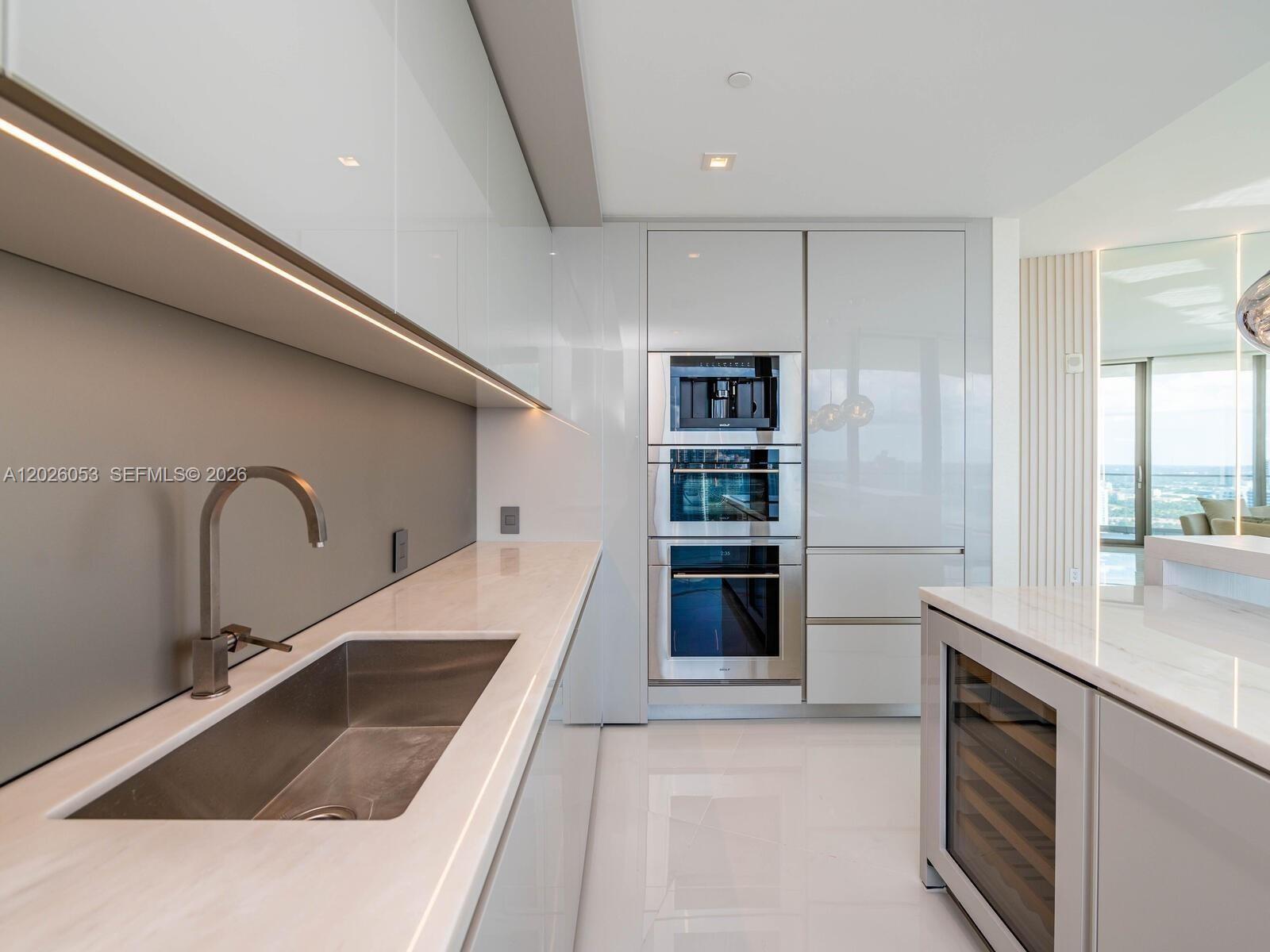 18975 Collins Ave #3105, Sunny Isles Beach FL 33160