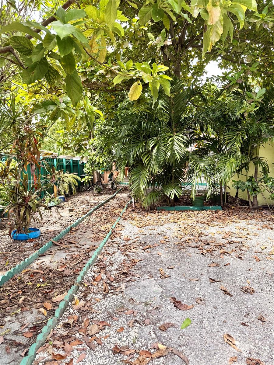 1251 NW 29th Ter #1, Miami FL 33142