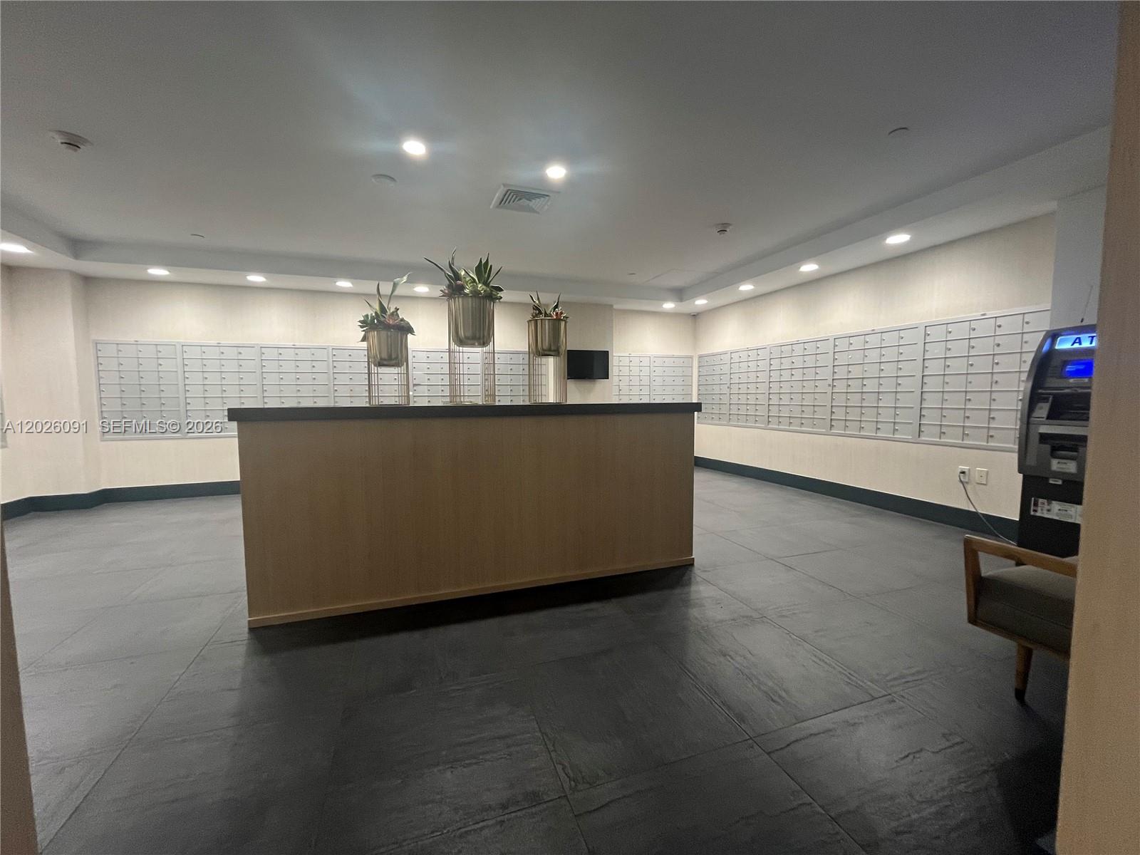 90 SW 3rd St #1705, Miami FL 33130